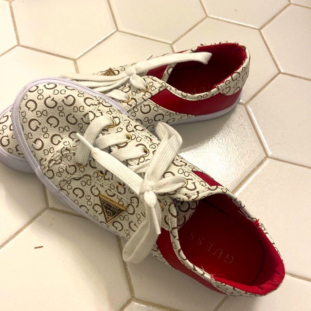 Brand new GUESS sneakers
